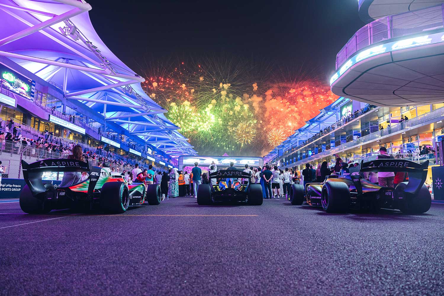 Foto scattata nell'ambito della stagione 2 della A2RL. Immagine di AETOSWire Foto scattata nell'ambito della stagione 2 della A2RL. Immagine di AETOSWire