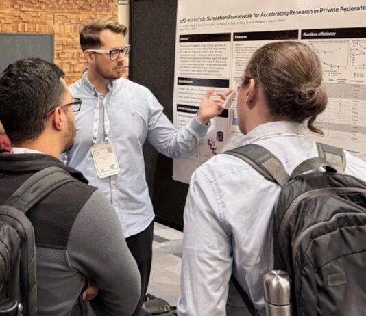 NeurIPS 2025: Apple svela le sue ricerche più avanzate su AI, privacy e modelli generativi NeurIPS 2025: Apple svela le sue ricerche più avanzate su AI, privacy e modelli generativi - macitynet.it