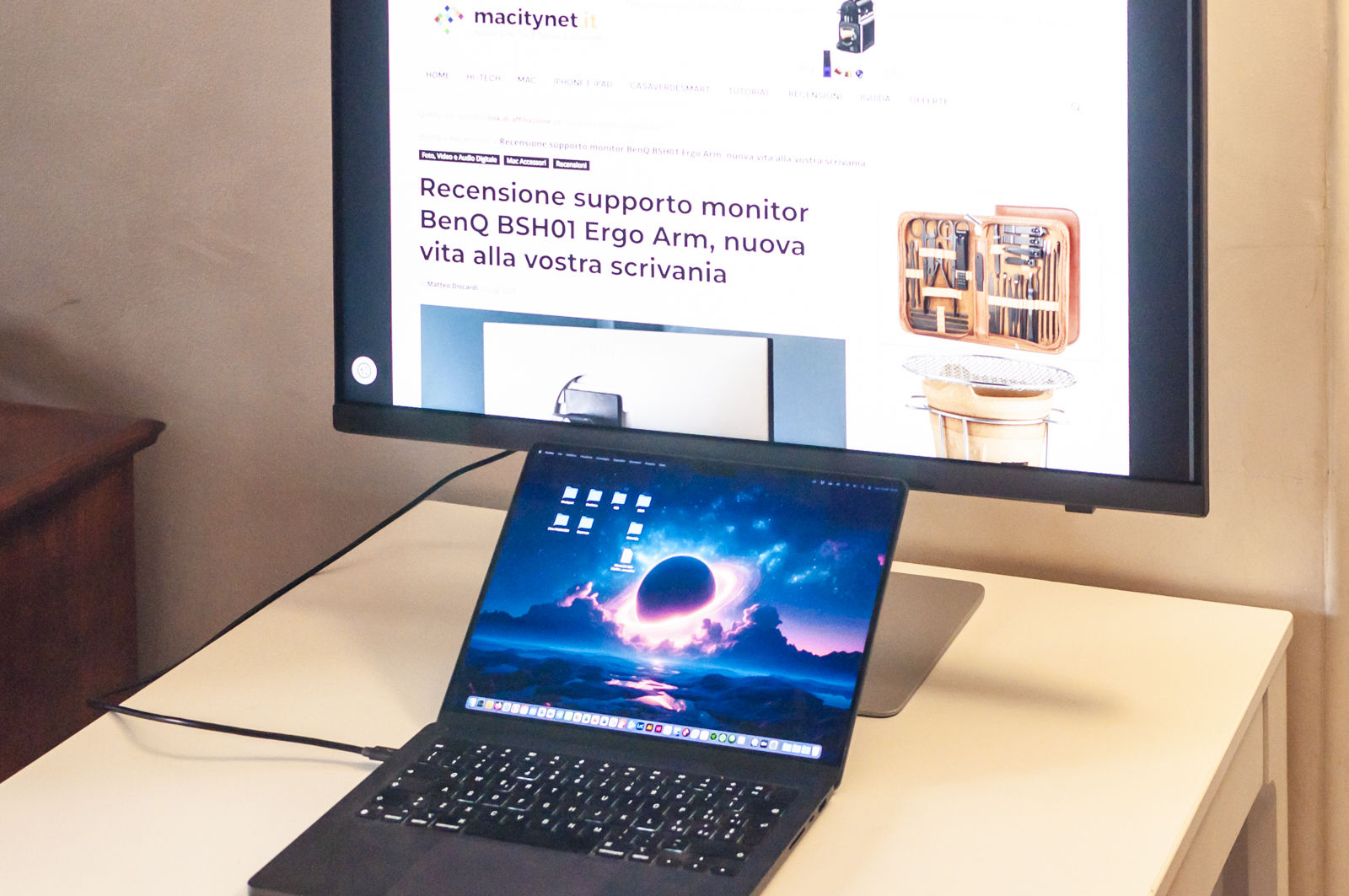 Recensione monitor BenQ PD3226G, per il professionista attento anche all’aspetto multimediale - macitynet.it Recensione monitor BenQ PD3226G, per il professionista attento anche all’aspetto multimediale - macitynet.it