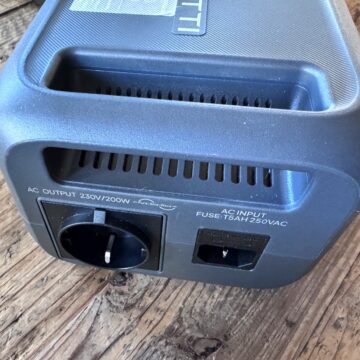 Recensione Bluetti Elite 10: la mini power station che vuole sostituire ed espandere il power bank - macitynet.it