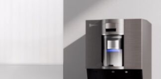 Black Friday: Ecovacs sconta i robot domestici e da giardino più performanti - macitynet.it