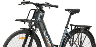 Black Friday, la bici con portapacchi doppi e rinforzati Nilox Ebike Cargo Mid costa 638 € - macitynet.it