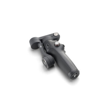 DJI Osmo Mobile 8 è il nuovo stabilizzatore per smartphone con tracciamento intelligente - macitynet.it