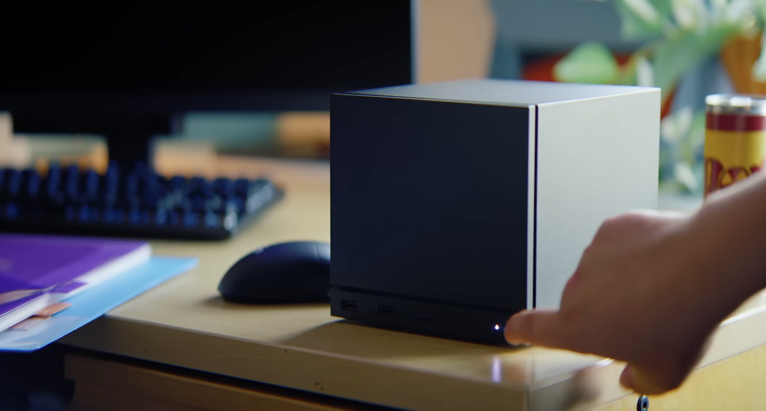 Valve presenta la Steam Machine che vuole sfidare Playstation e Xbox - macitynet.it Valve presenta la Steam Machine che vuole sfidare Playstation e Xbox - macitynet.it