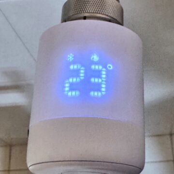 Recensione SwitchBot Termostato smart per radiatore, controllo diretto e/o via Matter - macitynet.it