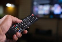 Digitale terrestre, svolta epocale in arrivo: da novembre anche cambiare canale diventerà una vera sfida Tv