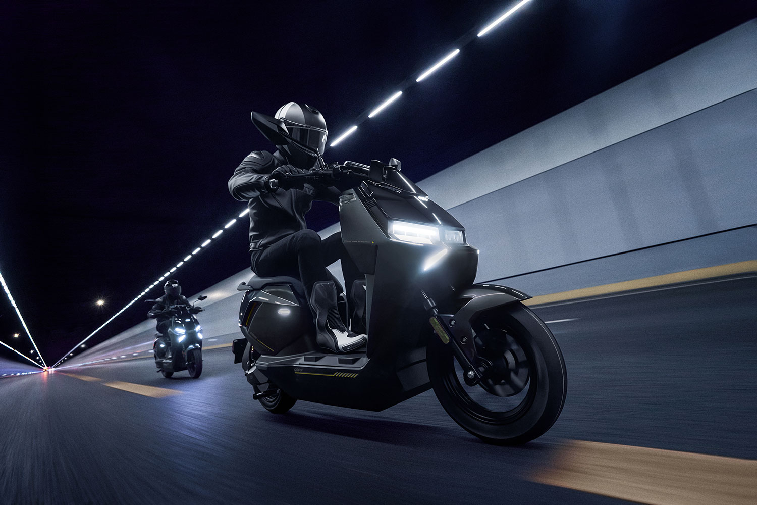 FQiX black. Foto di NIU FQiX black. Foto di NIU