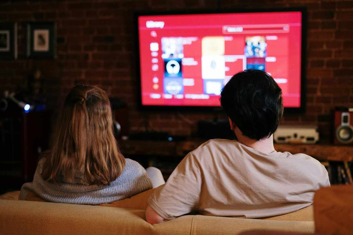 guardare TV L'AI arriva in TV