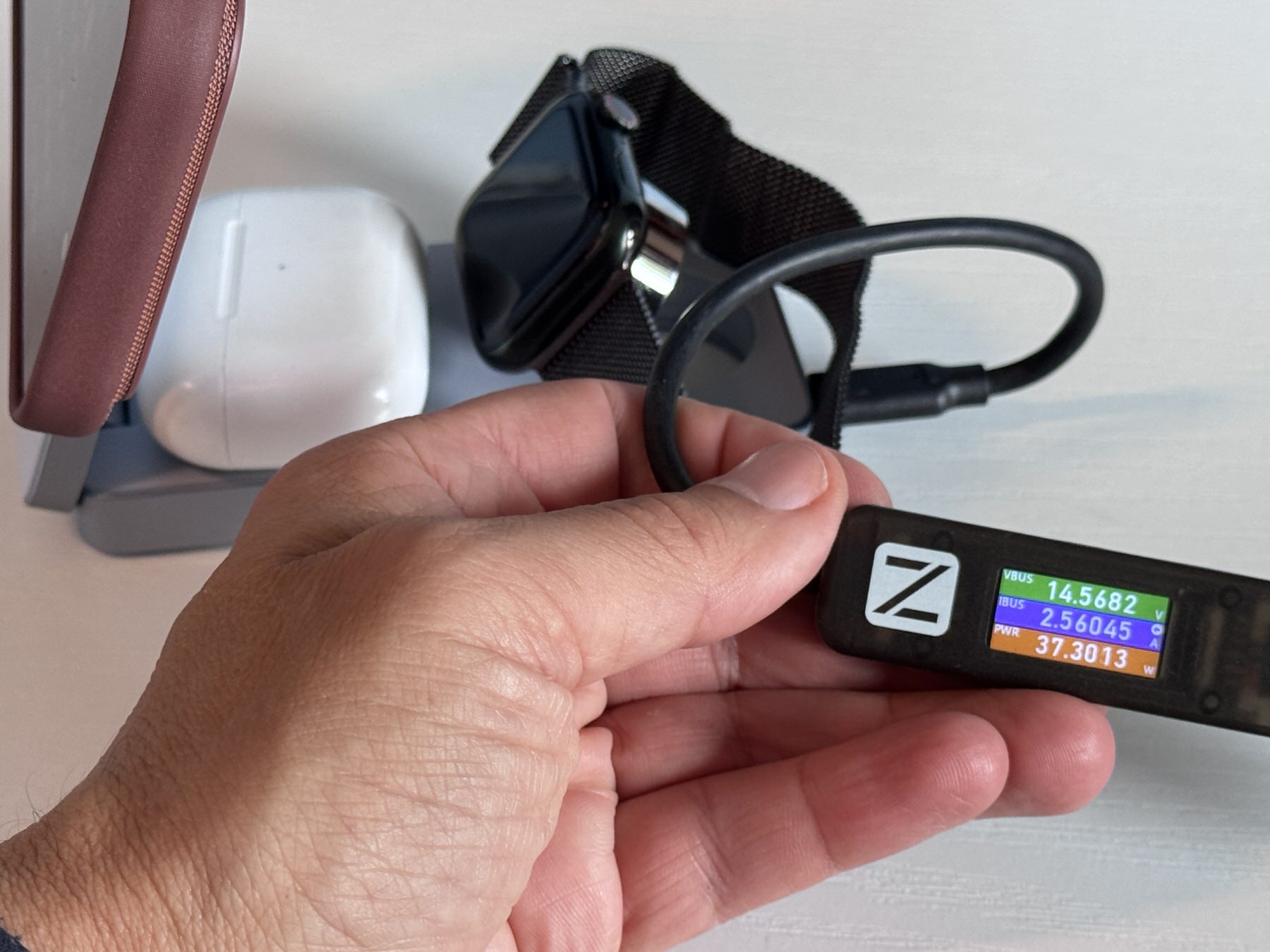 Recensione MagFlow 3-in-1, da comprare se il prezzo non vi spaventa - macitynet.it La massima prestazione che abbiamo ottenuto è stata prossima ai 40W