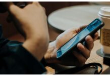 Devi cambiare subito telefono