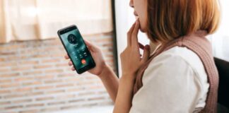 donna truffa dello squillo