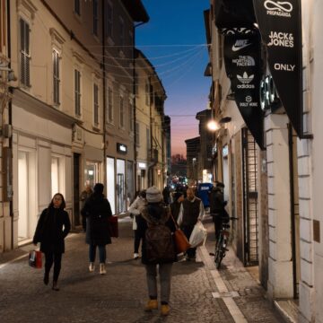 Recensione Smartphone Realme GT 8 Pro, il top di gamma che fotografa come con una Ricoh GR - macitynet.it