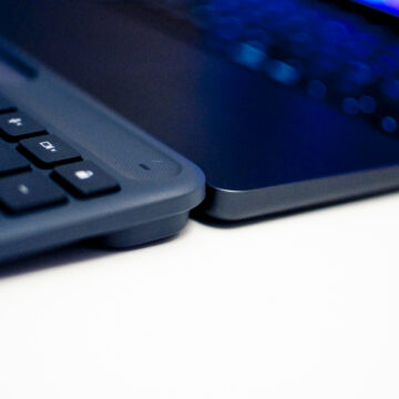 Recensione tastiera Logitech Signature Slim Solar K980, ricarica solare per l’ufficio - macitynet.it