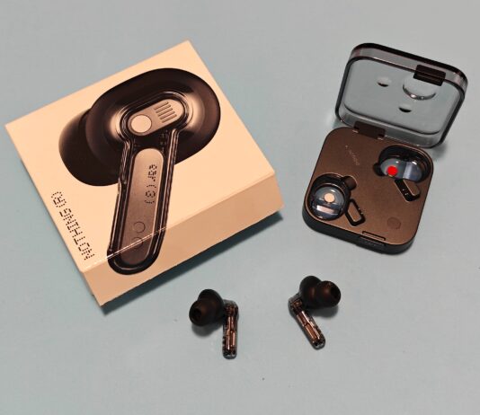 Recensione Nothing Ear (3), l'evoluzione premium degli auricolari trasparenti con Super Mic integrato - macitynet.it