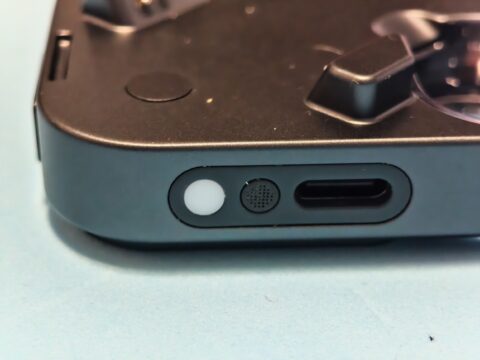 Recensione Nothing Ear (3), l'evoluzione premium degli auricolari trasparenti con Super Mic integrato - macitynet.it