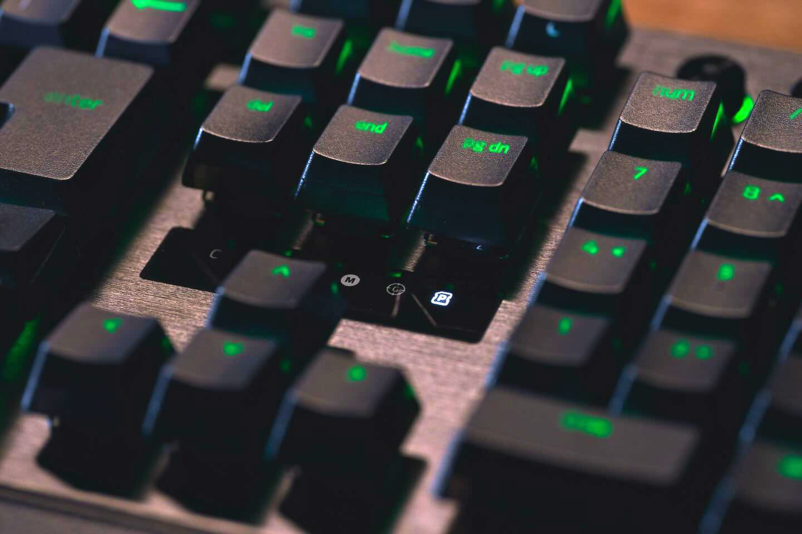 Recensione Razer Huntsman V3 8K, la regina delle tastiere accelera a 8K - macitynet.it Recensione Razer Huntsman V3 8K, la regina delle tastiere accelera a 8K - macitynet.it