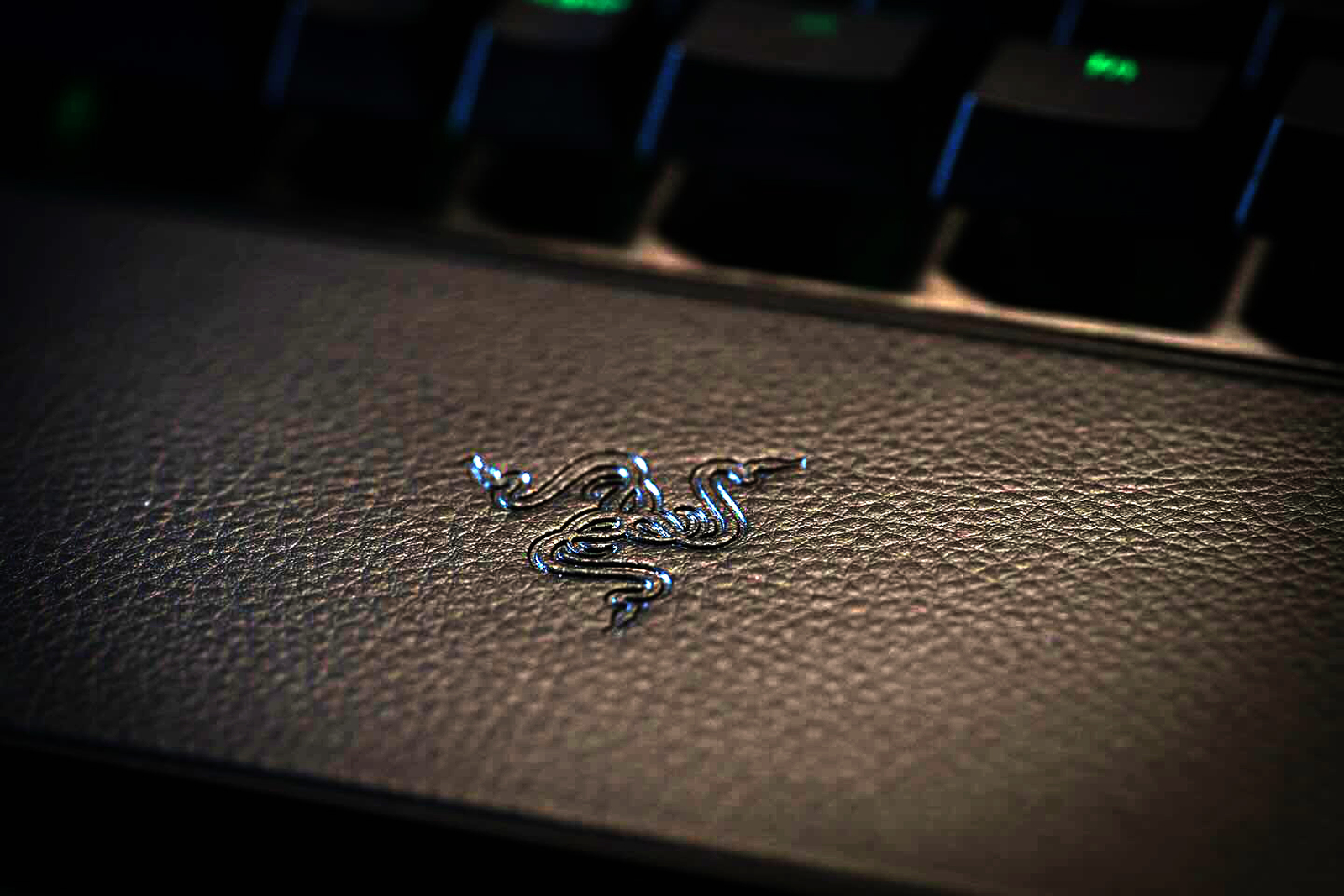 Recensione Razer Huntsman V3 8K, la regina delle tastiere accelera a 8K - macitynet.it Recensione Razer Huntsman V3 8K, la regina delle tastiere accelera a 8K - macitynet.it