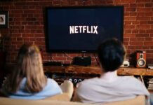 Netflix, rincari abbonamenti illegittimi: accolta l’azione del Movimento Consumatori Netflix