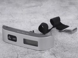 Bilancia pesa valigie a meno di 1 € per viaggiare senza sorprese Bilancia pesa valigie a meno di 1 € per viaggiare senza sorprese - macitynet.it