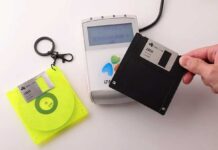 A Taiwan la carta trasporti è a forma di floppy disk A Taiwan la carta trasporti è a forma di floppy disk - macitynet.it