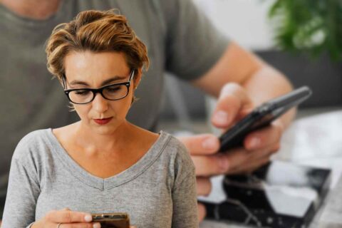 SMS, li usano ancora 23 milioni di italiani