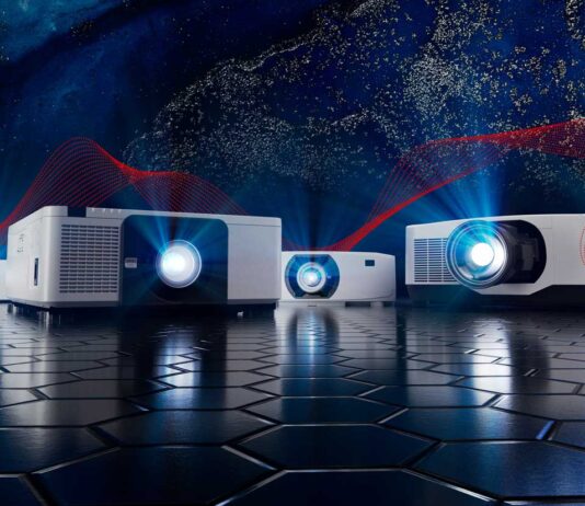 Sharp amplia la gamma di proiettori Sharp amplia la gamma di proiettori - macitynet.it