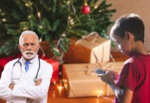 regalo natale smartphone bambini attenzione