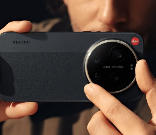 Xiaomi 17 Ultra by Leica, metà smartphone metà fotocamera con vero zoom Xiaomi 17 Ultra by Leica, metà smartphone metà fotocamera - macitynet.it