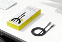 Cavo USB-C con supporto invisibile, ricarica e il vostro telefono anche mentre giocate Cavo USB-C con supporto, sorregge e ricarica e il vostro telefono anche mentre giocate