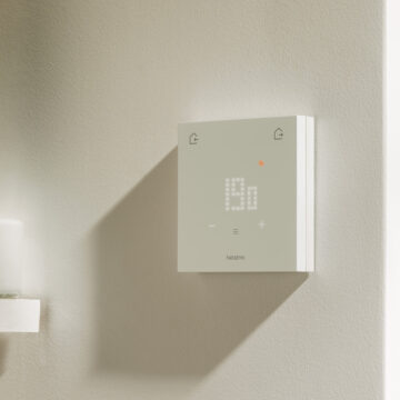 Netatmo rinnova il riscaldamento smart: Termostato e Valvole ORIGINAL tra design, risparmio e Matter - macitynet.it