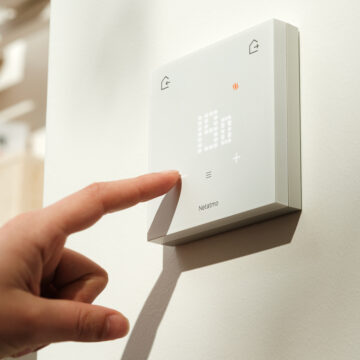 Netatmo rinnova il riscaldamento smart: Termostato e Valvole ORIGINAL tra design, risparmio e Matter - macitynet.it