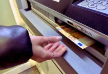 Bancomat, c’è un nuovo pericolo: il jackpotting è arrivato in Italia Bancomat, c'è un nuovo pericolo: il jackpoting è arrivato in Italia - macitynet.it