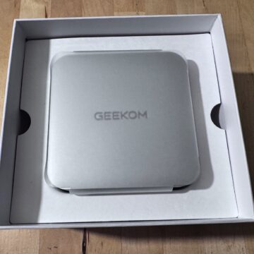 Recensione Geekom A8 con Ryzen 7 8745HS: il mini PC con AMD che può sostituire un desktop - macitynet.it
