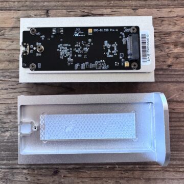 Recensione Case TerraMaster D1 Pro : Thunderbolt 5 per far volare gli SSD come mai prima - macitynet.it