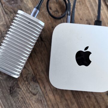 Recensione Case TerraMaster D1 Pro : Thunderbolt 5 per far volare gli SSD come mai prima - macitynet.it