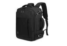 Zaino da cabina per low cost, per abiti ma anche computer, solo 28 € Bagaglio da cabina per low cost, perfetto anche per chi porta il computer - macitynet.it