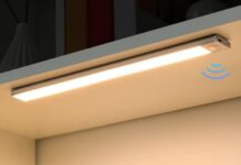 Luce notturna universale in offerta speciale a meno di 1 € Luce notturna universale in offerta speciale a meno di 1 € - macitynet.it