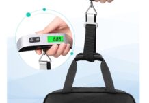 Questa bilancia per valigie costa 2,54€ su Amazon: pesa fino a 50 kg Questa bilancia per valigie costa 2,54€ su Amazon: pesa fino a 50 kg - macitynet.it