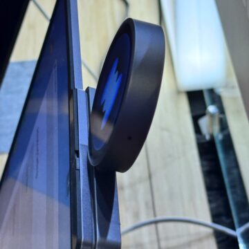 Lenovo crea l'amichetto da tavolo con l'AI dentro - macitynet.it
