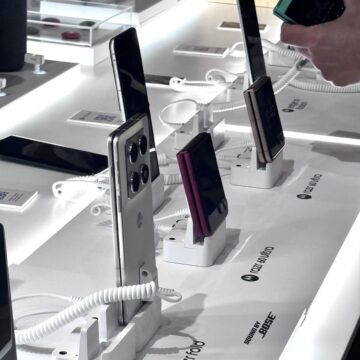 MWC 2026, i nuovi Motorola razr fold, edge 70 fusion e moto buds - macitynet.it