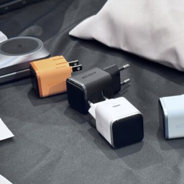 Anker Prime Wireless Charging Station: ricarica Qi2 da 25W con raffreddamento attivo al MWC 2026 - macitynet.it