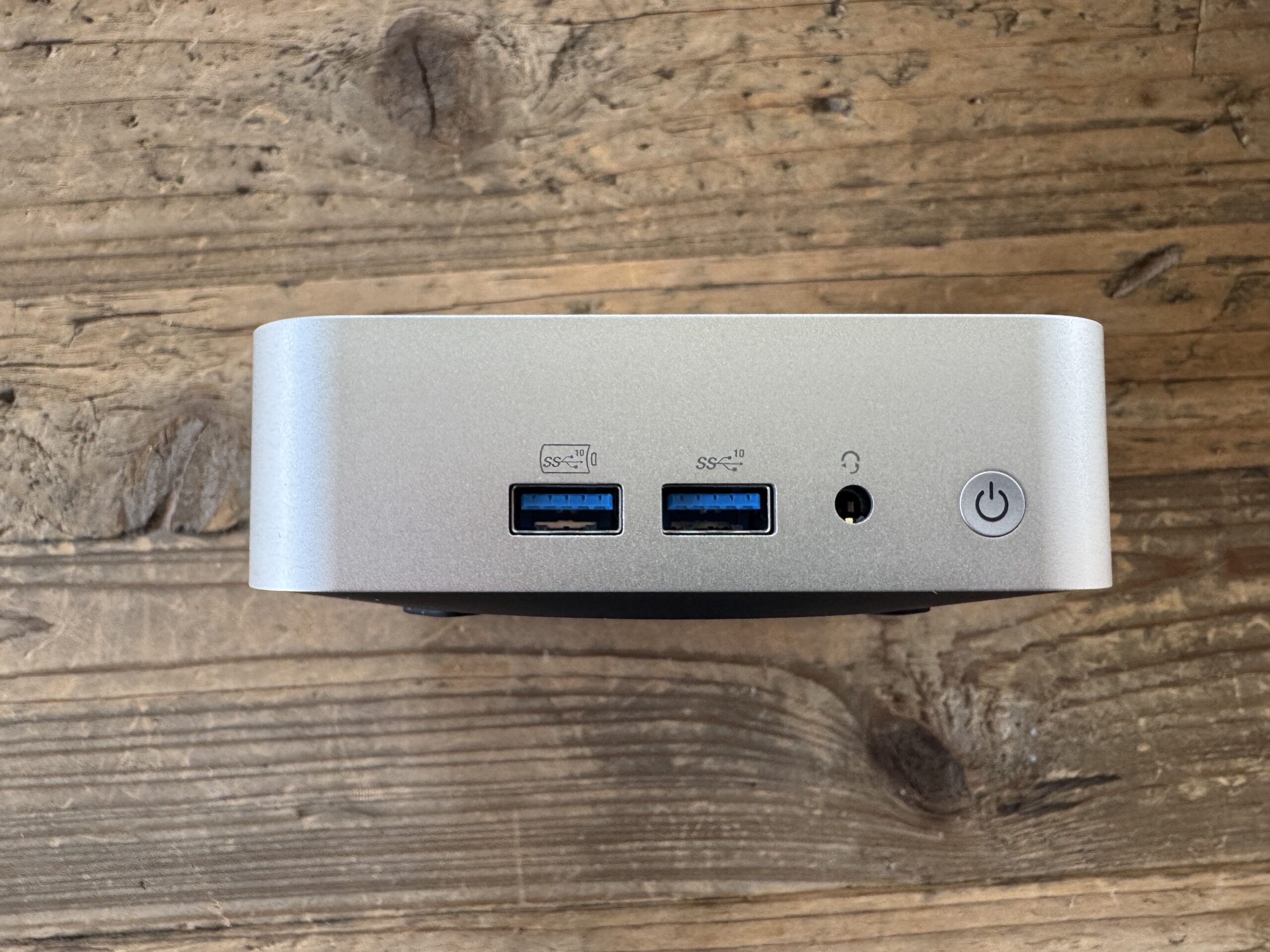 In prova Geekom A5 Pro, più piccolo di un floppy è il Mac mini per chi vuole Windows - macitynet.it In prova Geekom A5 Pro, più piccolo di un floppy è il Mac mini per chi vuole Windows - macitynet.it