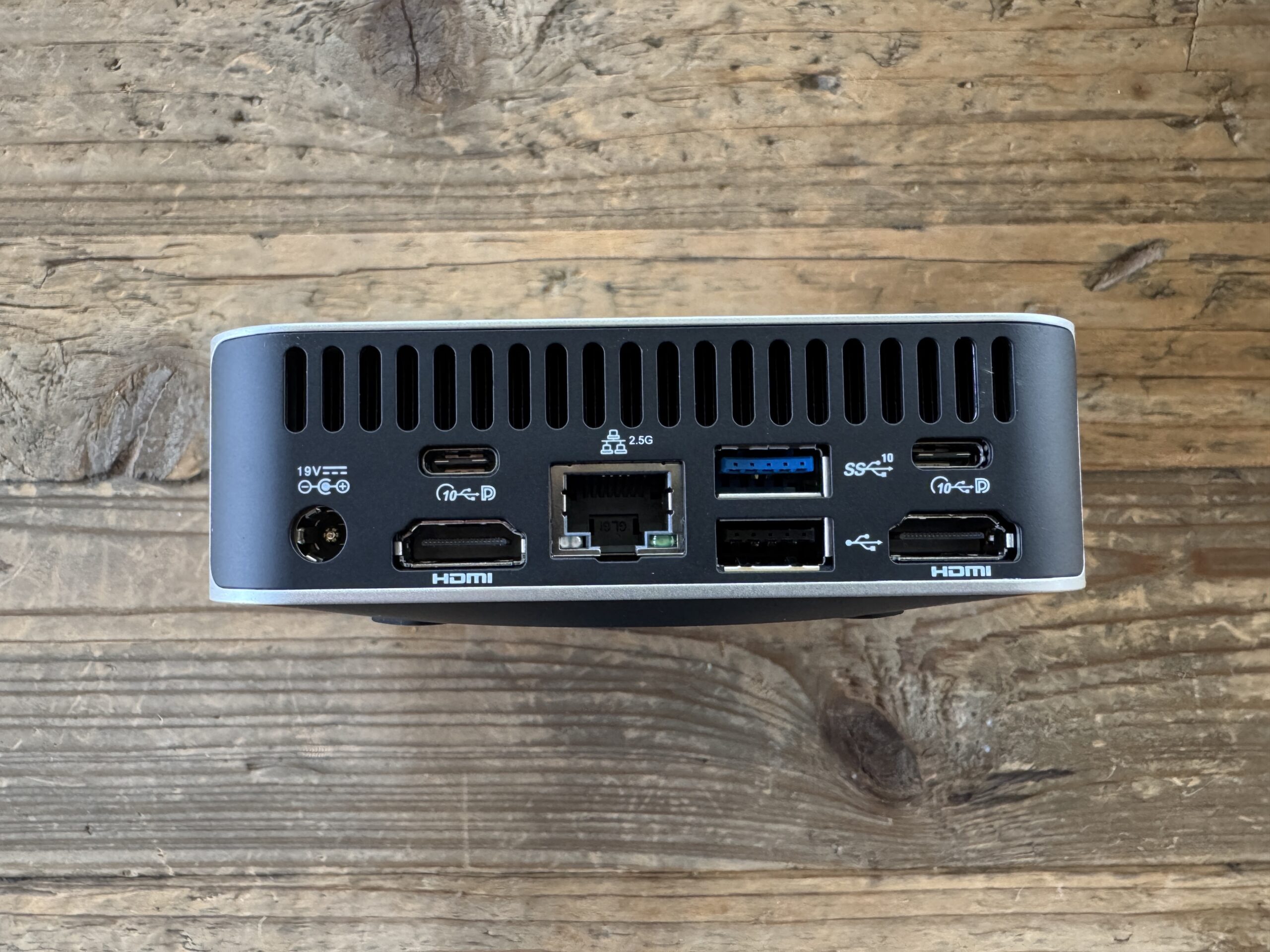 In prova Geekom A5 Pro, più piccolo di un floppy è il Mac mini per chi vuole Windows - macitynet.it In prova Geekom A5 Pro, più piccolo di un floppy è il Mac mini per chi vuole Windows - macitynet.it