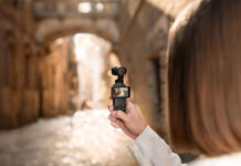 DJI Osmo Pocket 4 ufficiale: video 4K a 240 fps e memoria interna, cosa cambia da Pocket 3 DJI Osmo Pocket 4, fotocamera tascabile stabilizzata per riprese in 4K/240 fps - macitynet.it