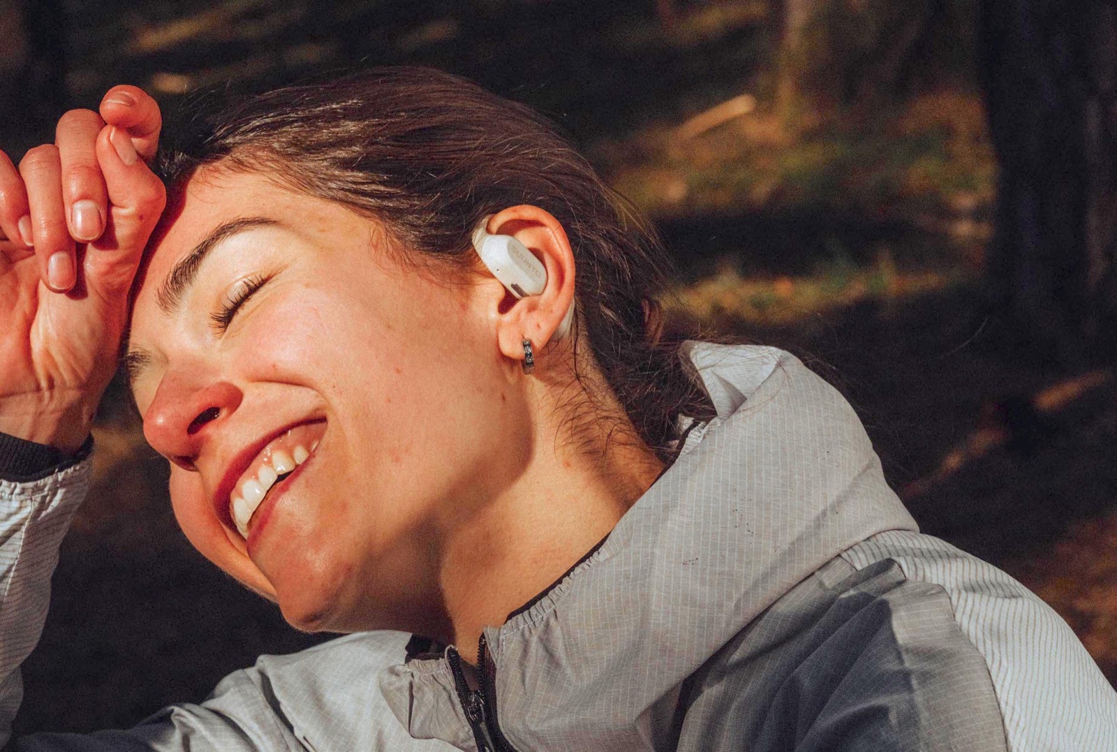 Suunto Spark sono i primi auricolari TWS del marchio a conduzione aerea - macitynet.it Suunto Spark sono i primi auricolari TWS del marchio a conduzione aerea - macitynet.it