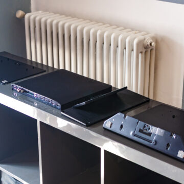 Recensione Samsung TV S95F OLED, la smart TV bella anche di giorno - macitynet.it