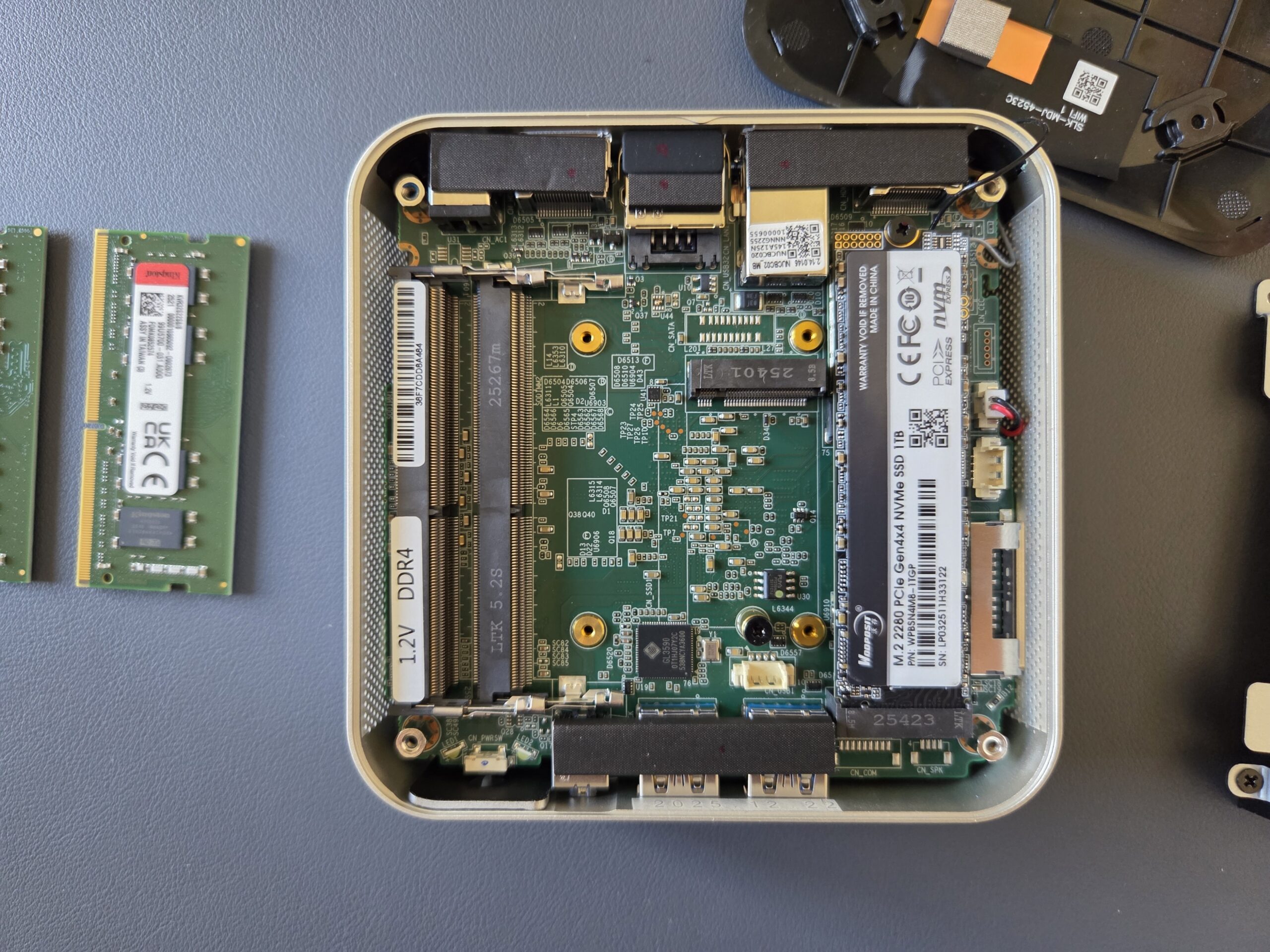 In prova Geekom A5 Pro, più piccolo di un floppy è il Mac mini per chi vuole Windows - macitynet.it In prova Geekom A5 Pro, più piccolo di un floppy è il Mac mini per chi vuole Windows - macitynet.it