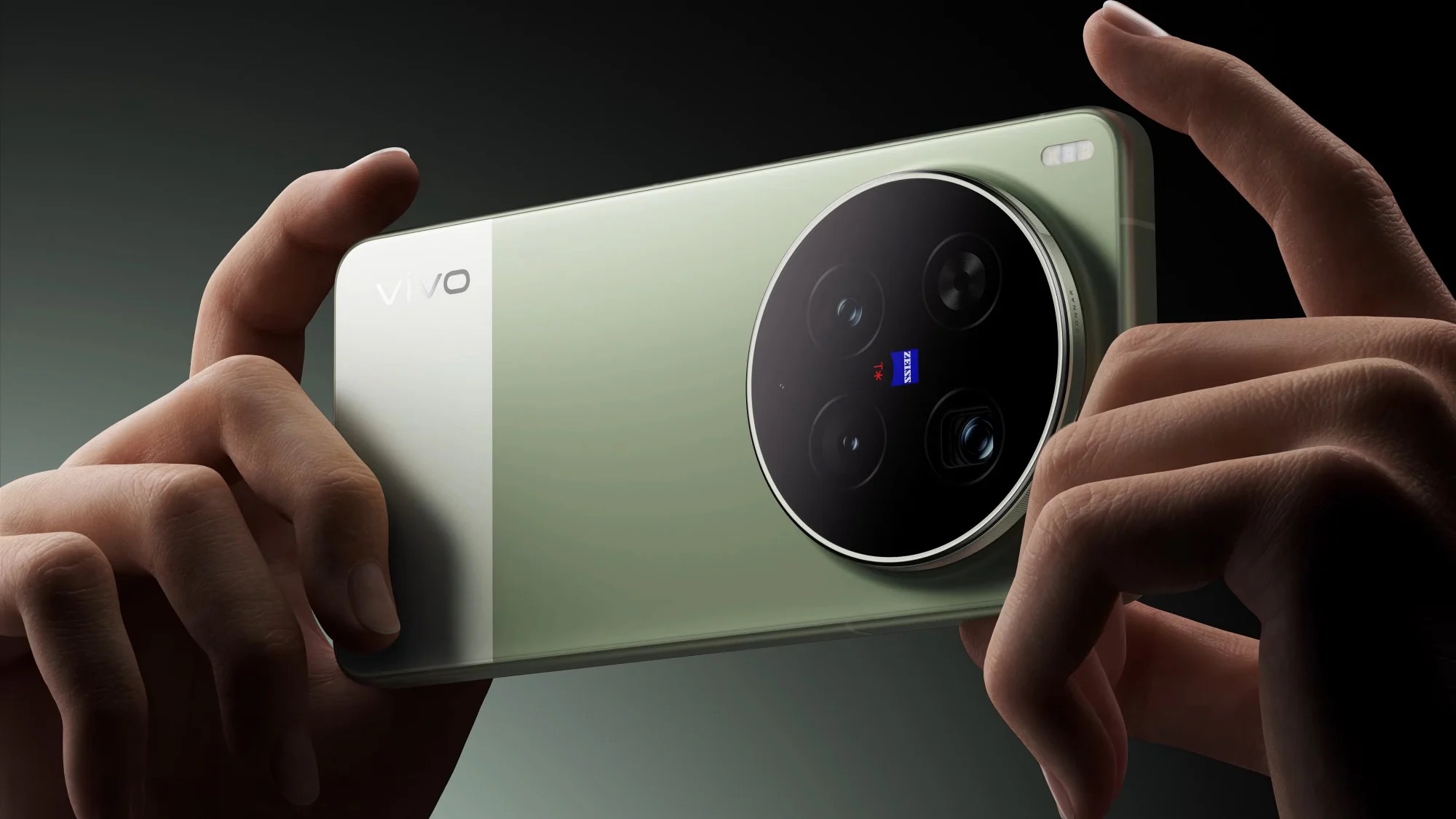 vivo X300 Ultra pronto per l'Europa, ecco il flagship per l'imaging professionale - macitynet.it vivo X300 Ultra pronto per l'Europa, ecco il flagship per l'imaging professionale - macitynet.it
