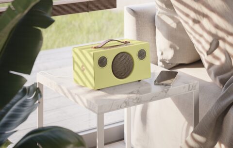 Audio Pro rinnova la gamma W con nuove finiture per l’estate 2026