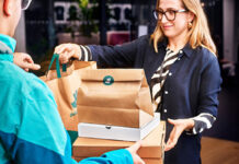 Autorità Garante Concorrenza, nel mirino Glovo e Deliveroo per informazioni ingannevoli su impegno etico e responsabilità sociale Autorità Garante Concorrenza, nel mirino Glovo e Deliveroo per informazioni ingannevoli su impegno etico e responsabilità sociale - macitynet.it
